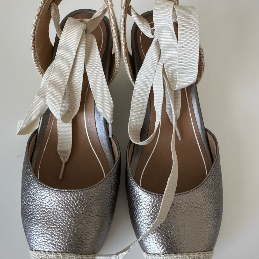 Vionic Aruba Maris Silver Leather Espadrille Flats w/ Ankle Tie and Crotchet Toe